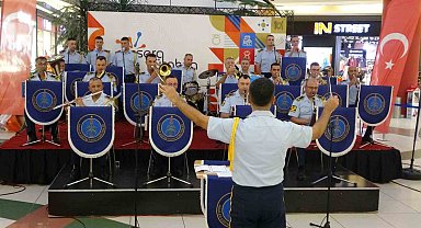 Kütahya'da Tugay Bandosu'ndan Zafer Bayramı konseri