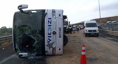 Kuzey Marmara Otoyolu'nda yolcu otobüsü devrildi: 3 ölü, 20 yaralı