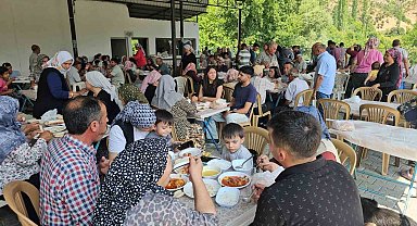 Mahalle sakinleri Geleneksel Köy Buluşması'nda bir araya geldi