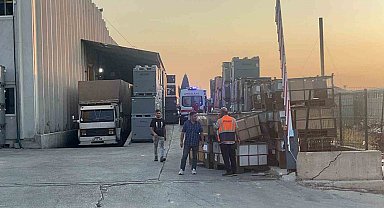 Makinaya sıkışan işçi ağır yaralandı