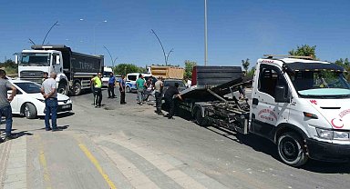 Malatya'da 4 aracın karıştığı kazada: 9 kişi yaralandı