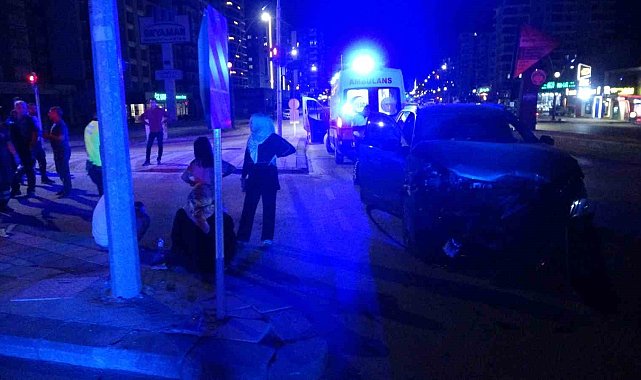 Malatya'da iki otomobil çarpıştı: 4 yaralı