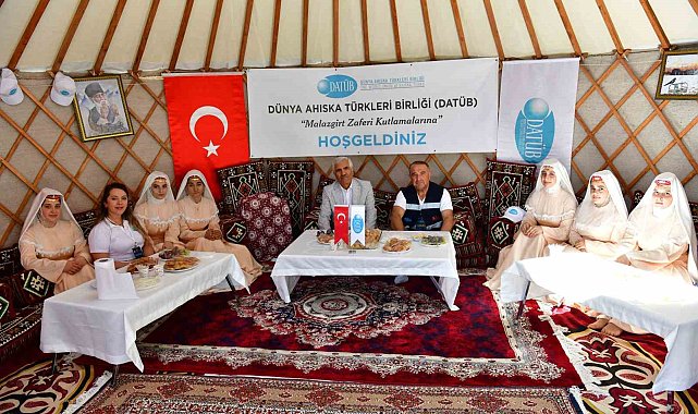 Malazgirt Zaferi etkinliklerinde DATÜB çadırına yoğun ilgi
