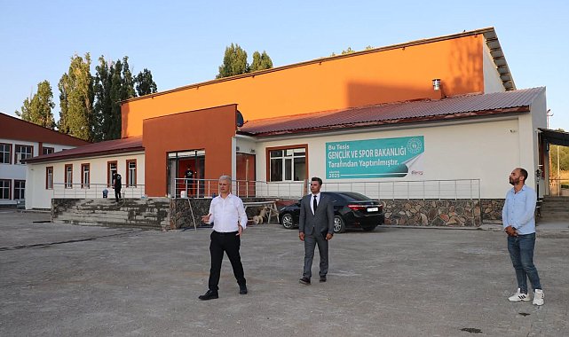 Malazgirt'te spor ve gençlik yatırımları sürüyor