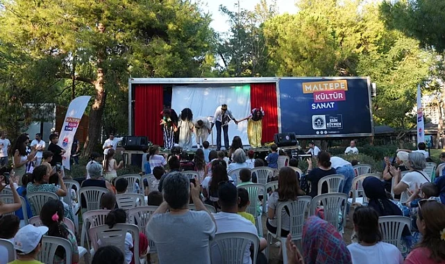 Maltepe'de çocuklara masal tadında tiyatro şöleni