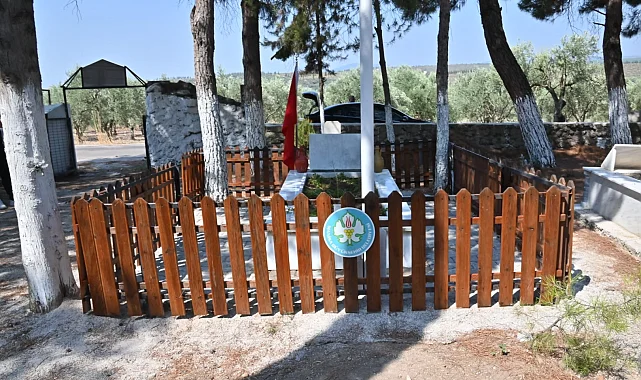 Manisa Büyükşehir Belediyesi şehit kabirlerini yeniliyor