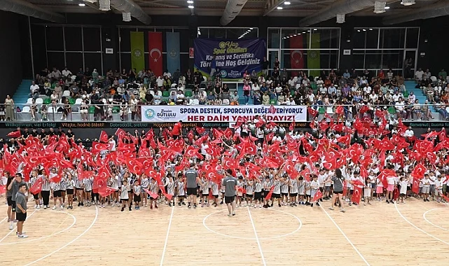 Manisa Büyükşehir Belediyespor yaz okulları sona erdi