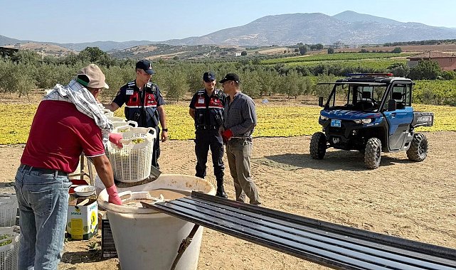 Manisa jandarmadan UTV'li üzüm devriyesi