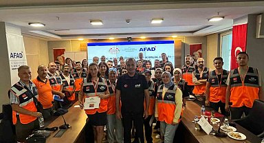 Manisa'da Destek AFAD Gönüllülerine kimlik kartları teslim edildi