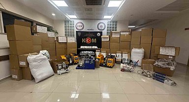Manisa'da kaçak tütün operasyonu: 430 bin boş makaron ele geçirildi