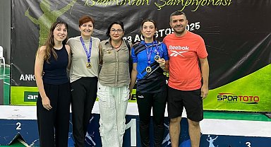 Manisalı Badmintoncu Ravza Bodur Türkiye Şampiyonu oldu