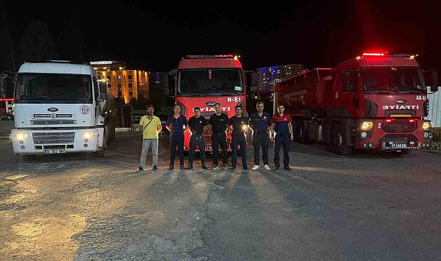 Mardin Büyükşehir Belediyesi'nden Lice'deki örtü yangını söndürme çalışmalarına destek