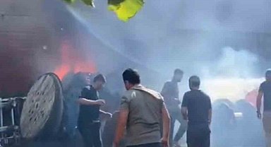 Mardin'de elektrik malzemeleri dükkanında yangın