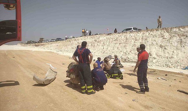 Mardin'de otomobil şarampole yuvarlandı: 1 ölü, 6 yaralı