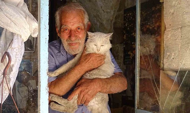 Mardin'in sanat çınarı 47 yıldır müziğe yön vermeye devam ediyor