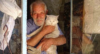 Mardin'in sanat çınarı 47 yıldır müziğe yön vermeye devam ediyor