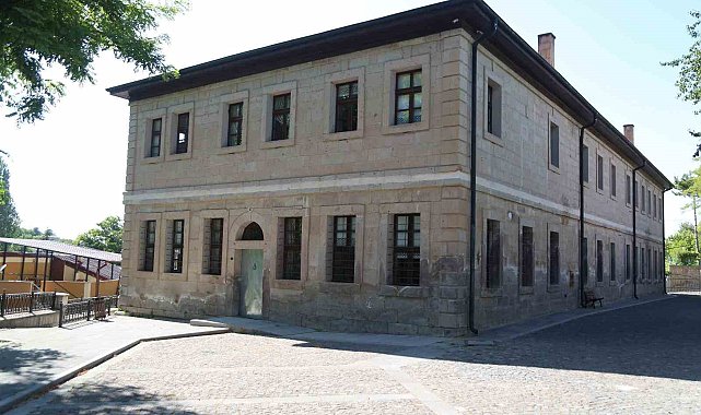 Melikgazi Belediyesi İngilizce Yaz Kampı başlıyor