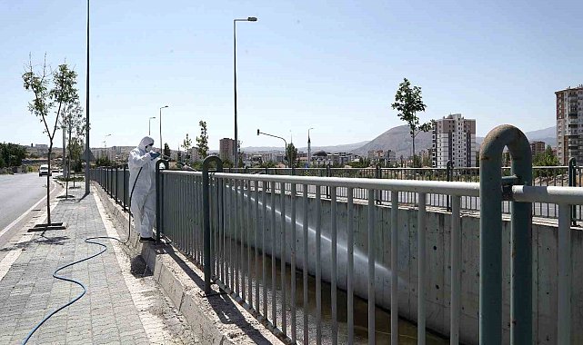 Melikgazi'de ilaçlama çalışmaları devam ediyor