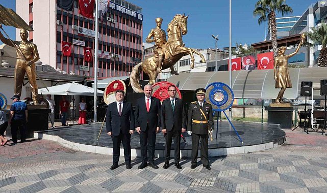 Menemen'de Zafer Bayramı coşkusu