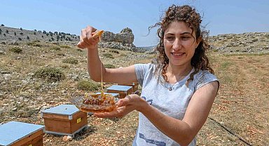 Mersin'de 'Altın Kovan Projesi' ile arı yetiştiriciliğine destek