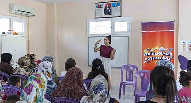 Mersin'de erken yaşta evliliklere karşı farkındalık eğitimi