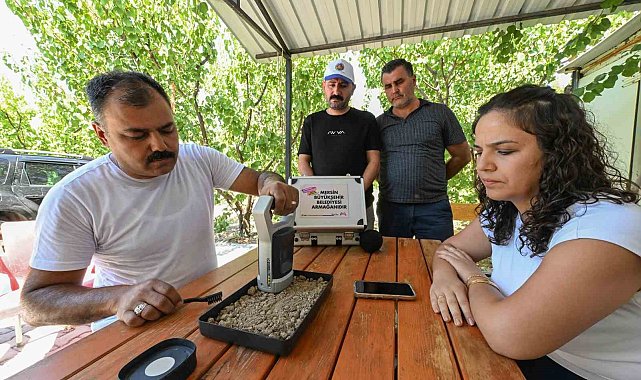 Mersin'de üreticiye toprak analiz cihazı desteği
