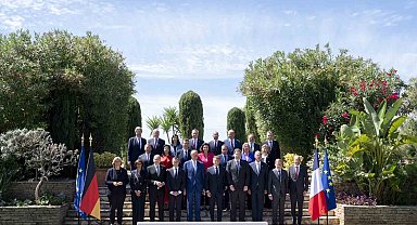 Merz: "Rusya-Ukrayna savaşı muhtemelen aylarca sürmeye devam edecek"