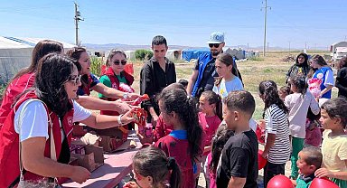 Mevsimlik işçilerin çocukları unutulmaz bir gün yaşadı