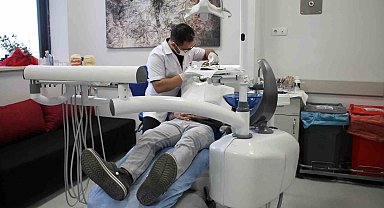 Midyat Ağız ve Diş Sağlığı Merkezinde modern protez uygulamaları yapılmaya başlandı
