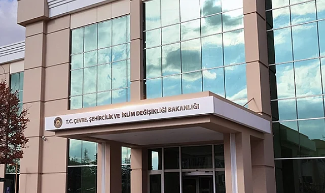 Milli Emlak'ta sahte kimlik skandalı!