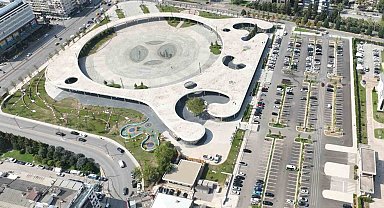 Milli İrade Meydanı otoparkıyla rahatlık sağlıyor