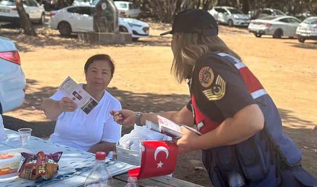 Milli Park ziyaretçilerine KADES bilgilendirmesi