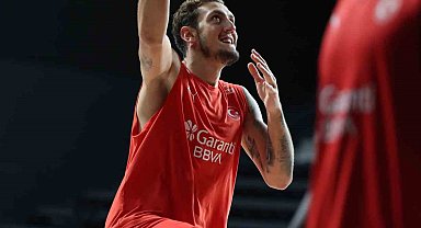 Milliler, hazırlıklarını Basketbol Gelişim Merkezi'nde sürdürdü
