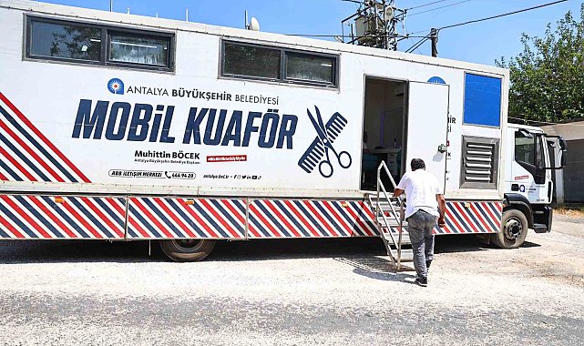 Mobil kuaför tırı Antalya'nın yaylalarında