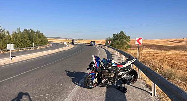 Motosiklet kazasında ağır yaralanan sürücü hayatını kaybetti