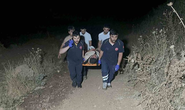 Motosiklet uçurumdan yuvarlandı: 1 Ağır yaralı