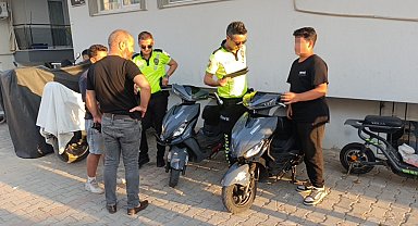 Motosikletleri bırakıp kaçtılar, yakalanınca "Biz minibüsle geldik" dediler