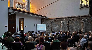 Muğla'da 100 Yaş Evi Üyeleri Yazlık Sinema Günleri'nde buluştu
