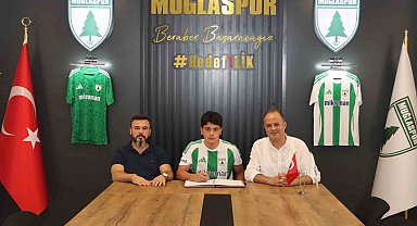Muğlaspor'da altyapıdan A takıma Şimşek imza attı