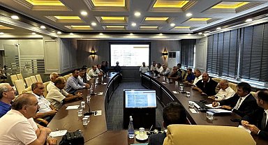 Muhtarlar, İl Özel İdaresi Genel Sekreteri Çarman'ı valiye şikayet etti