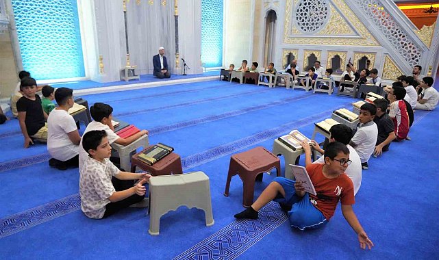 Muş'ta Kur'an kursu öğrencilerine ödül