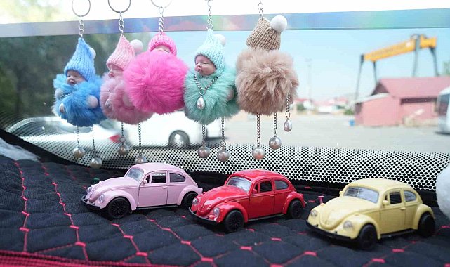Muş'ta oyuncaklı otobüse yoğun ilgi