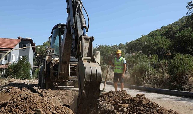 MUSKİ'den Göcek'te içme suyu ve dere temizlik çalışması