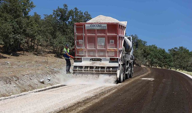 Mustafakemalpaşa'nın kırsal yollarına konfor geliyor