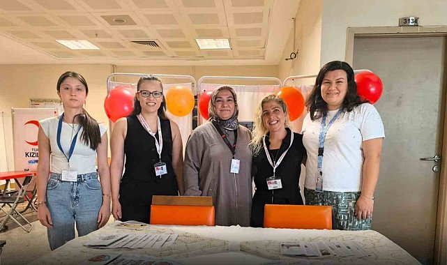 Nazilli Devlet Hastanesi'nde aşırı sıcaklara karşı vatandaşlar bilgilendirildi