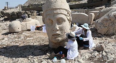 Nemrut'un dev heykellerine 'nano' dokunuş