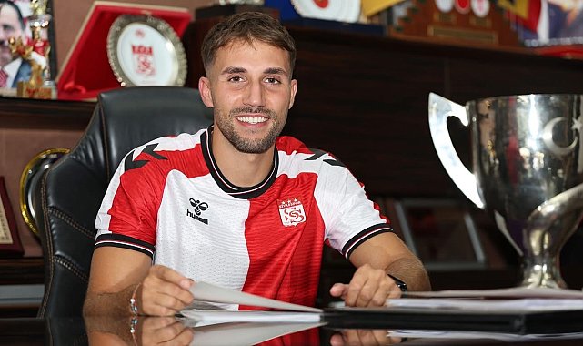 Okan Erdoğan resmen Sivasspor'da