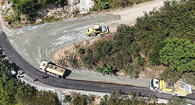 Ordu Ünye Ağıdere sakinlerinin asfalt sevinci