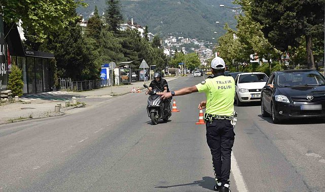 Ordu'da bir haftada 14 binden fazla araç ve sürücüsü denetlendi