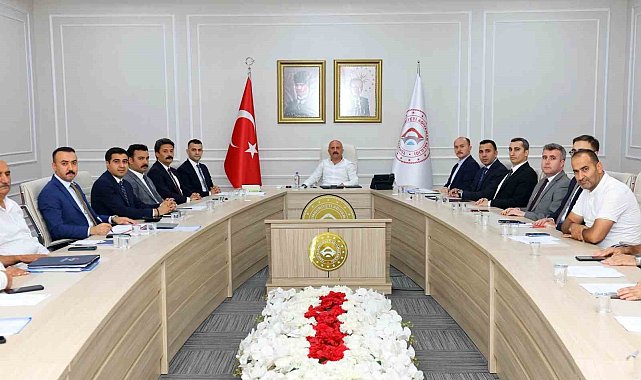 Orta hasarlı yapılar için değerlendirme toplantısı yapıldı
